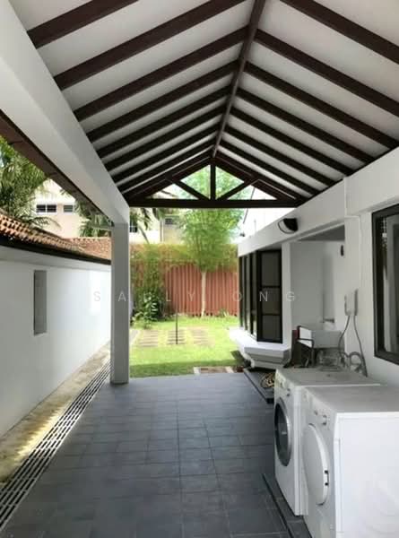 Ban Guan Park Bungalow House For Sale at S$ 21,500,000 | PropertyGuru Singapore - Exterior