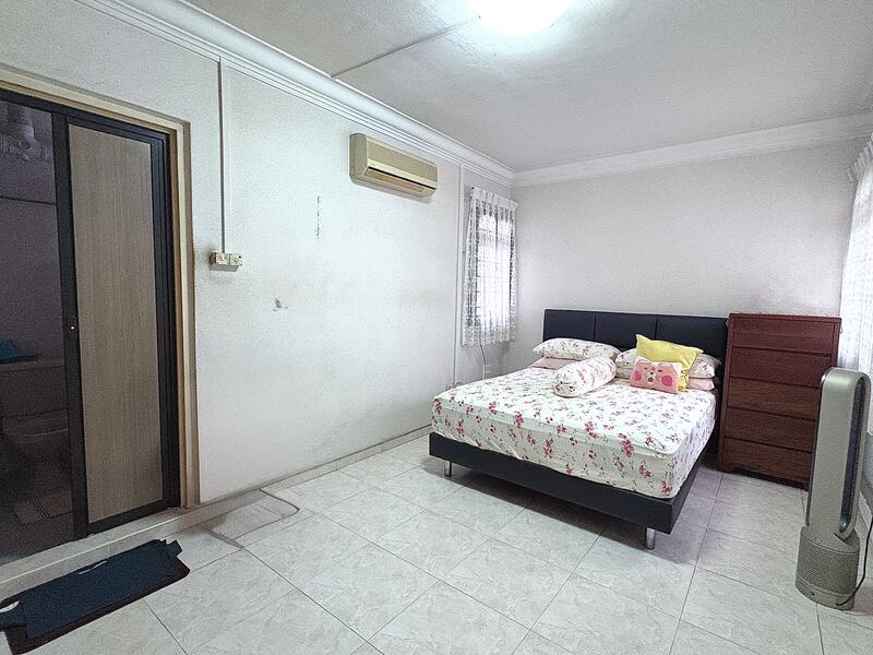 For Sale - 125 Rivervale Street