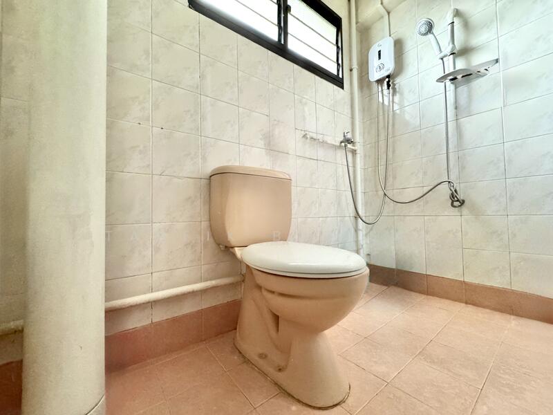 For Sale - 639 Jurong West Street 61