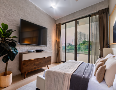 For Sale - BEST BUY IN TOWN! CITY VIEW Doorstep to MRT/ Mall 1km To Popular School