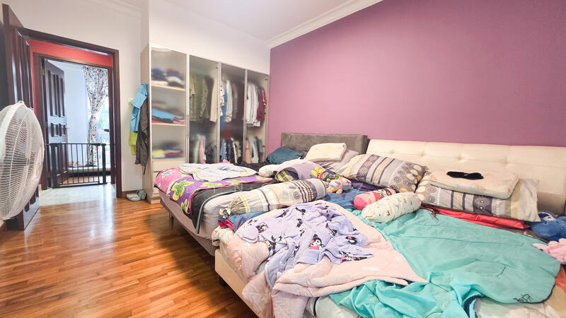 For Sale - Sunny Palms