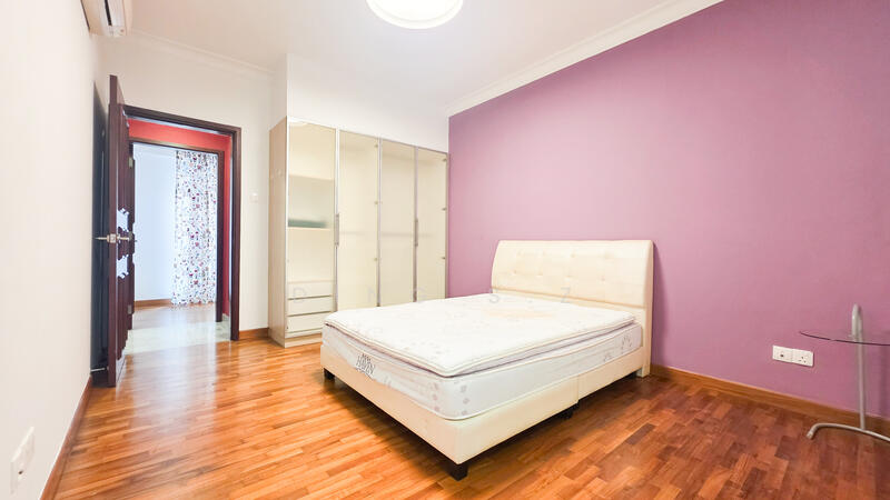 For Sale - Sunny Palms