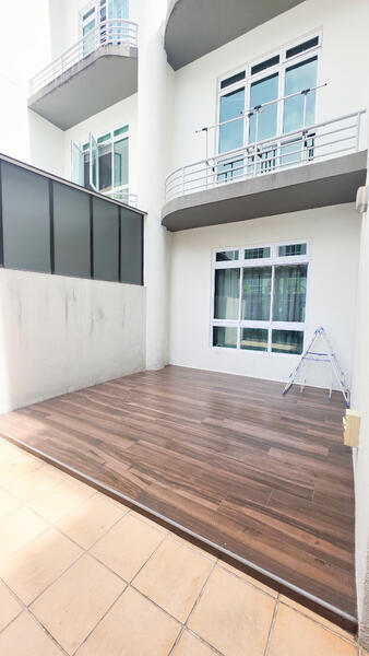 For Sale - Sunny Palms