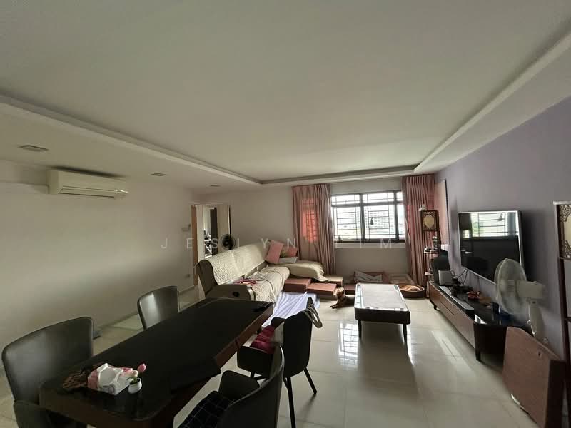 686B Choa Chu Kang Crescent, 686B Choa Chu Kang Crescent, 3 Bedrooms, 1,184 sqft, HDB Flat For Sale, by Jeslyn Lim, 60185958 - Living Room - PropertyGuru.com.sg