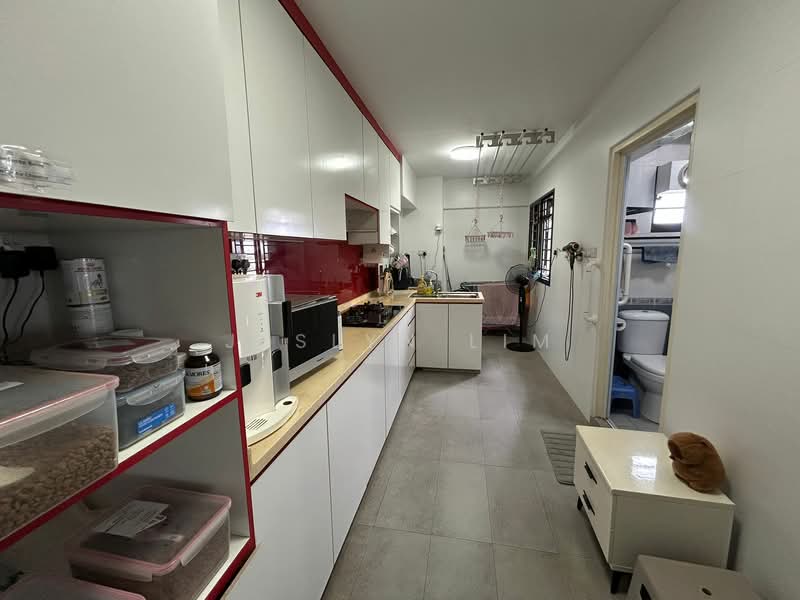 686B Choa Chu Kang Crescent, 686B Choa Chu Kang Crescent, 3 Bedrooms, 1,184 sqft, HDB Flat For Sale, by Jeslyn Lim, 60185958 - Kitchen - PropertyGuru.com.sg