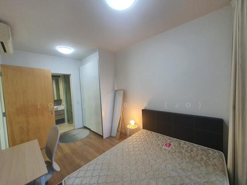 For Rent - The Lakefront Residences