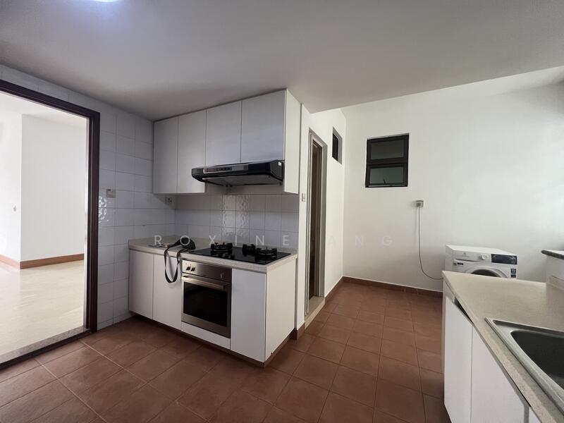 For Rent - Seletaris