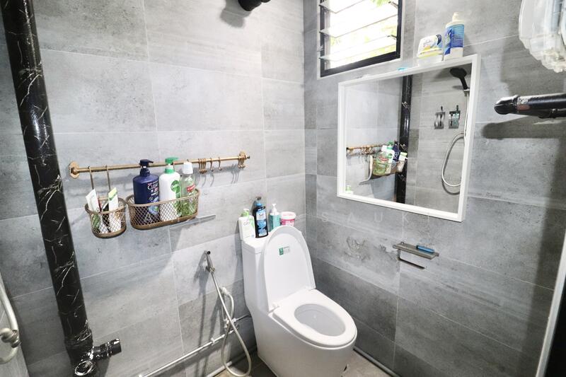 For Sale - 310 Clementi Avenue 4