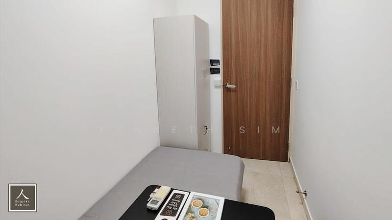 PRS4 Bedroom w Left Balcony access