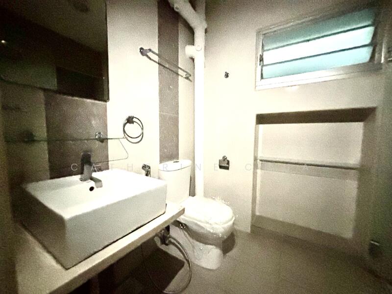 For Sale - 718 Pasir Ris Street 72