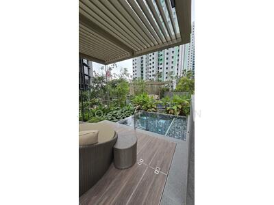 For Rent - Piccadilly Grand