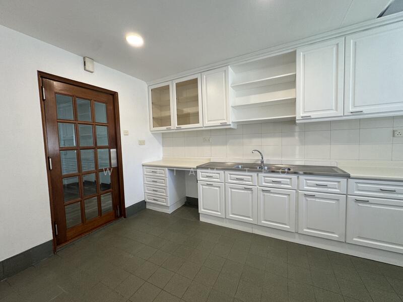 For Rent - The Draycott