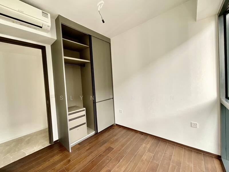 2nd Common Room Wardrobe 