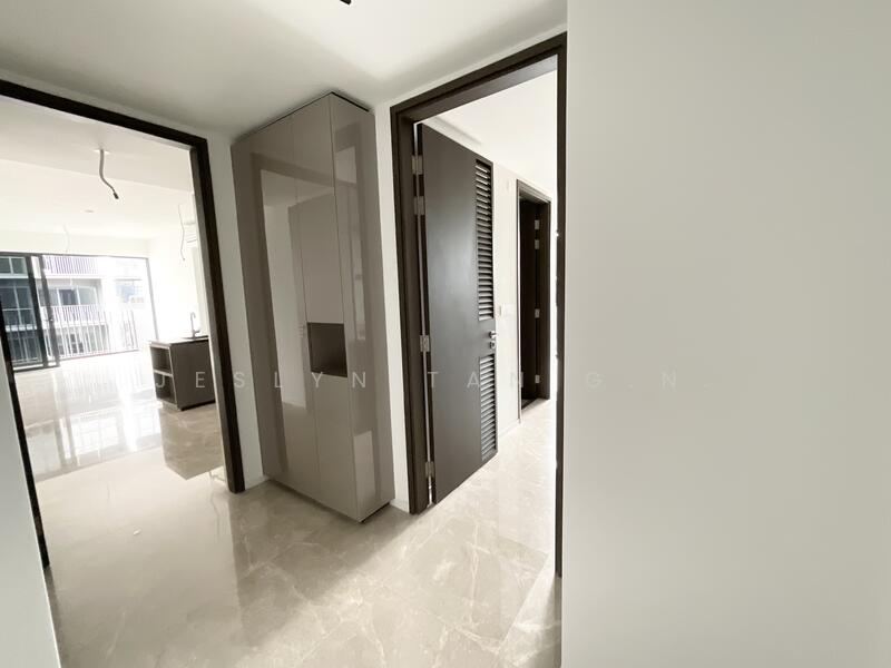 Main door entrance to 2 units 