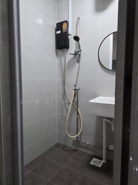 For Rent - 270 Bangkit Road