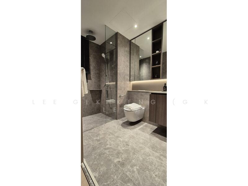 Coastal Cabana, 32 Jalan Loyang Besar, 3 Bedrooms, 915 sqft, Executive Condominium For Sale, by Lee Gek Keng (G K Lee), 60186483 - Bathroom - PropertyGuru.com.sg