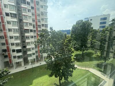 For Sale - 117 Ang Mo Kio Avenue 4