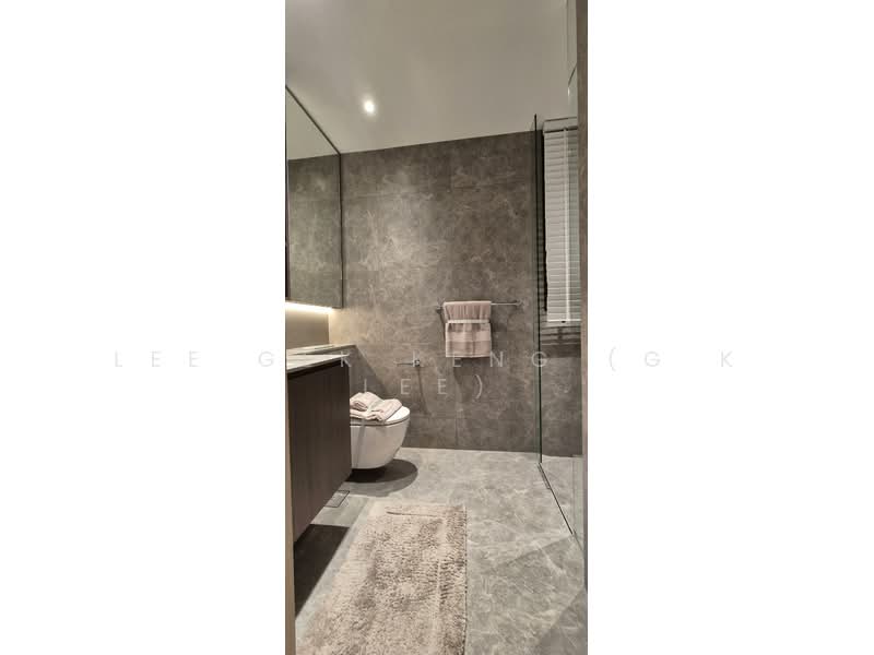 Coastal Cabana, 2 Jalan Loyang Besar, 4 Bedrooms, 1,012 sqft, Executive Condominium For Sale, by Lee Gek Keng (G K Lee), 60186490 - Bathroom - PropertyGuru.com.sg