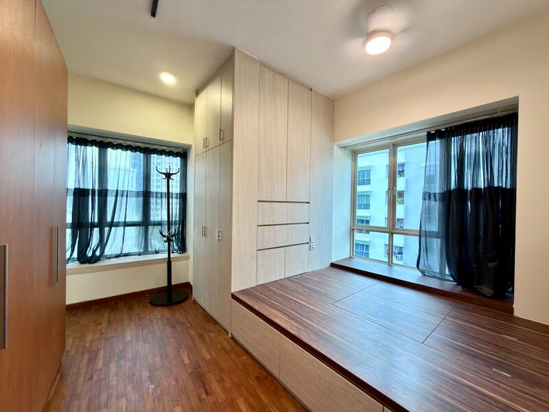 For Rent - Sims Dorado