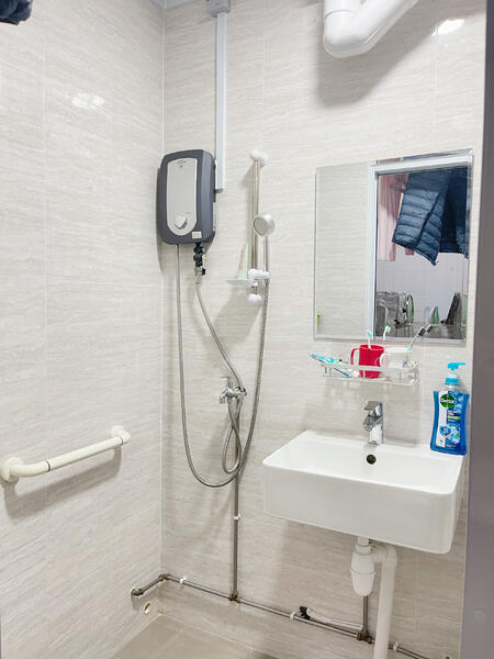 For Sale - 861A Tampines Avenue 5