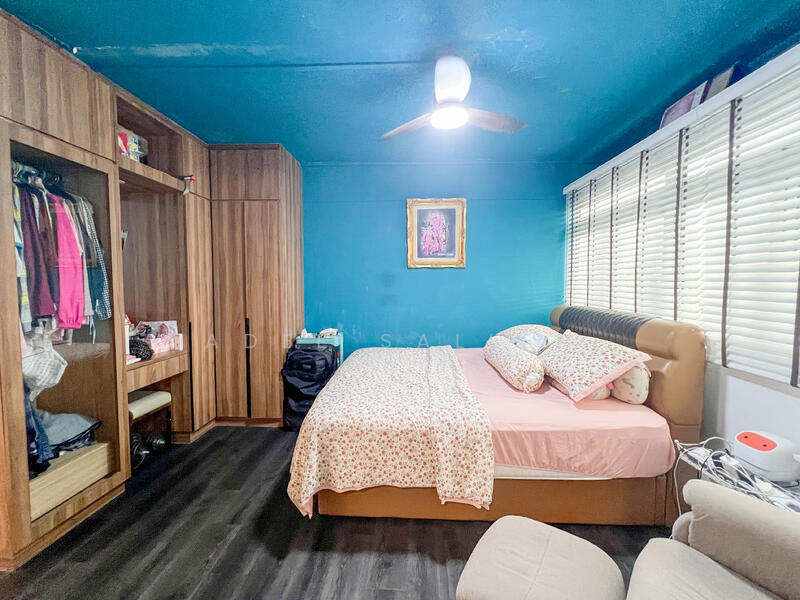 For Sale - 477 Tampines Street 43