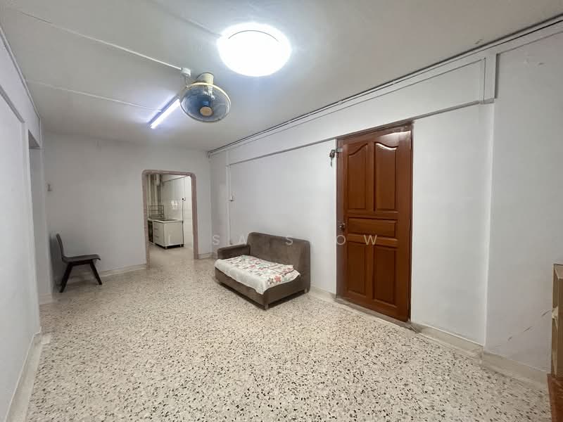 524 Ang Mo Kio Avenue 5, 524 Ang Mo Kio Avenue 5, 2 Bedrooms, 721 sqft, HDB Flat For Rent, by Lisa Seow, 60186551 - Living Room - PropertyGuru.com.sg