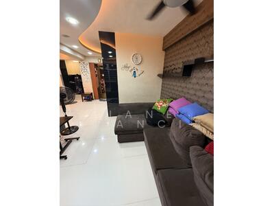 For Sale - 449B Bukit Batok West Avenue 9