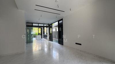 For Sale - ⭐️⭐️Landed@ Coasta Villa: 📞Calvin 8488.7772