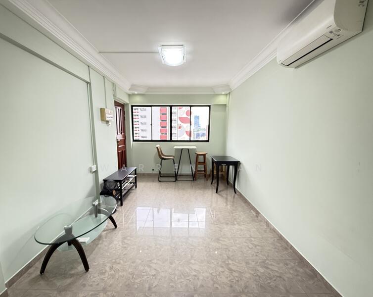 For Rent - 271 Queen Street