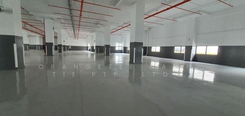 Warehouse, Serangoon, Excellent Location, High Ceiling 6m, Loading Bays, Warehouse, 23,500 sqft, Warehouse For Rent, by Jason Chong, 60186725 - CommercialGuru.com.sg