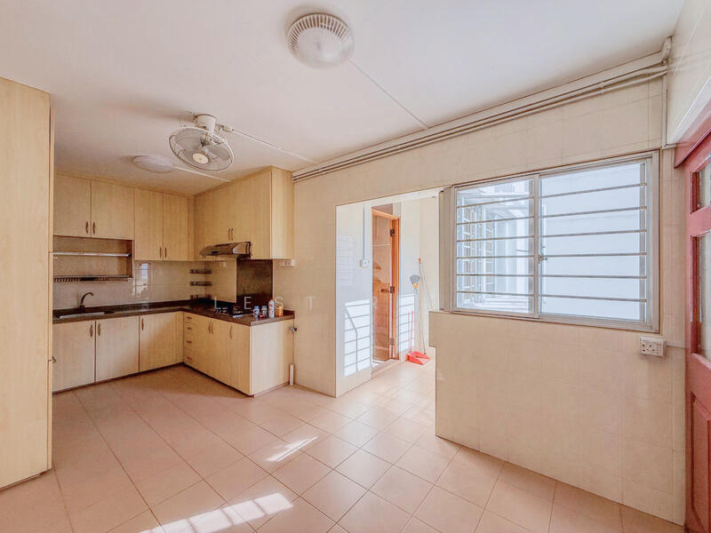 321 Serangoon Avenue 2, 321 Serangoon Avenue 2, Hougang / Punggol / Sengkang, 3 Bedrooms, 1,550 sqft, HDB Flat For Rent, by Lester Ng, 60186761 - Kitchen - PropertyGuru.com.sg