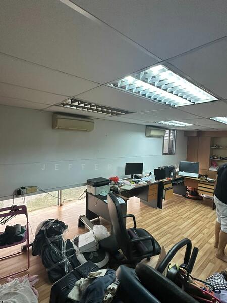 Wcega Plaza, 1 Bukit Batok Crescent, 2,734 sqft, Light Industrial (B1) For Sale, by Jeffery Tan, 60186780 - CommercialGuru.com.sg