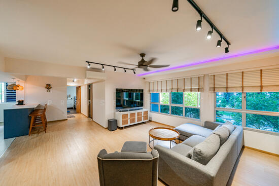 For Sale - 876C Tampines Avenue 8