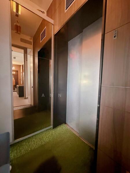 Private Lift Lobby Directly To Your Unit