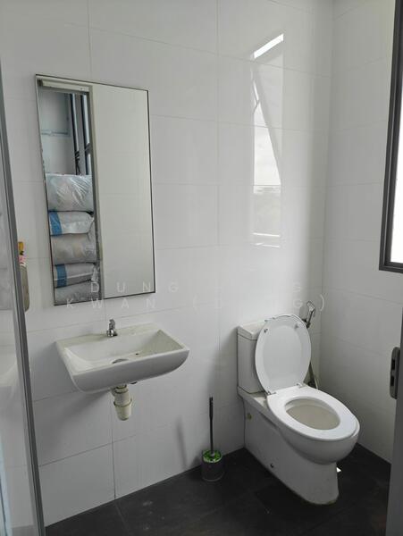 ✅ Ramp Up + 6m Ceiling + High Power ✅, Sembawang. Yishun. Woodlands, 1,700 sqft, Light Industrial (B1) For Rent, by Dung Heng Kwan (Dung), 60187053 - CommercialGuru.com.sg