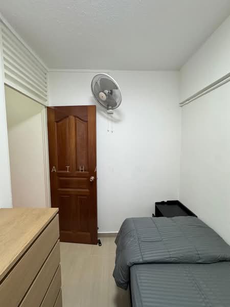 105 Jalan Rajah, 105 Jalan Rajah, Room Rental, 200 sqft, HDB Flat For Rent, by Nathan Wang, 60187065 - Bedroom - PropertyGuru.com.sg