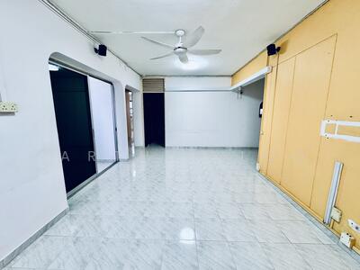 For Sale - 425 Serangoon Avenue 1