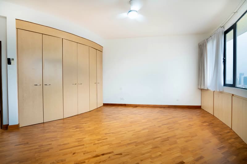 Same Bedroom Higher Floor with Natural Light – Ardmore Draycott