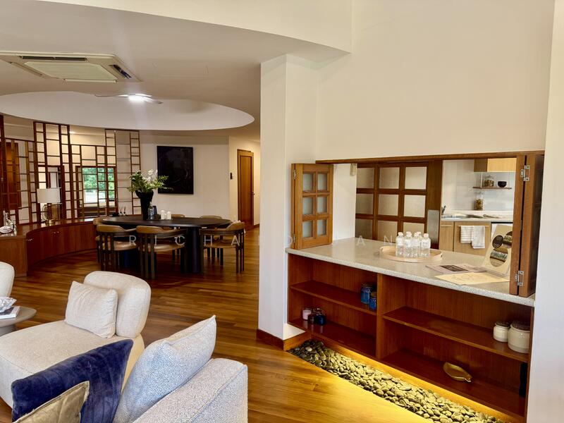 Private Foyer Entrance β Freehold Ardmore Residence