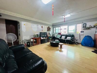 For Sale - 406 Jurong West Street 42