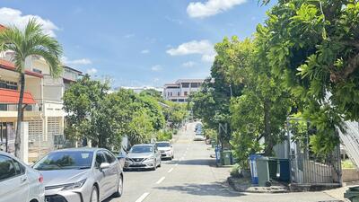 For Sale - Li Hwan Tai Hwan Jalan Pacheli Golden Walk Golden Drive