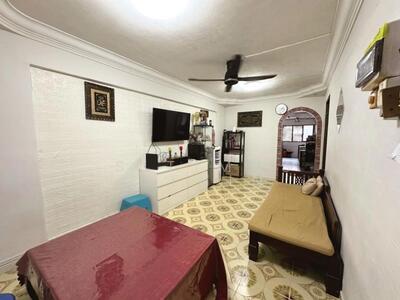 For Sale - 527 Jurong West Street 52