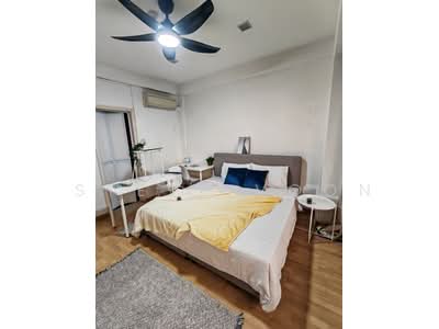 For Rent - International Plaza