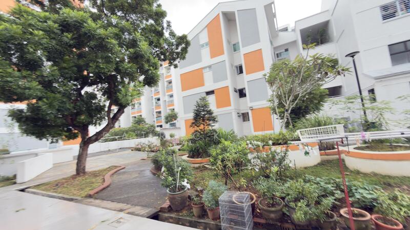 For Sale - 235 Hougang Street 21