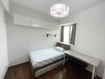 For Rent - Cheap Bedroom at Serangoon MRT Condo