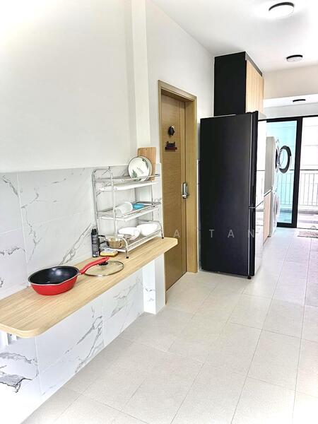 Kitchen, Common Space