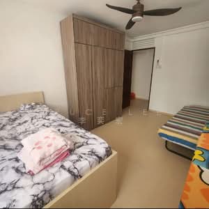 For Sale - 256 Tampines Street 21