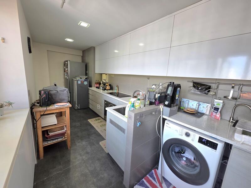 For Sale - 641 Hougang Avenue 8