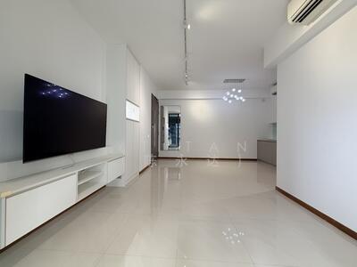 For Rent - Treasure Crest