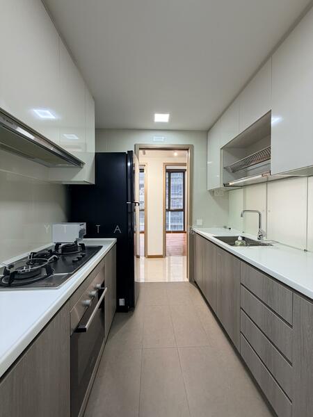 For Rent - Treasure Crest